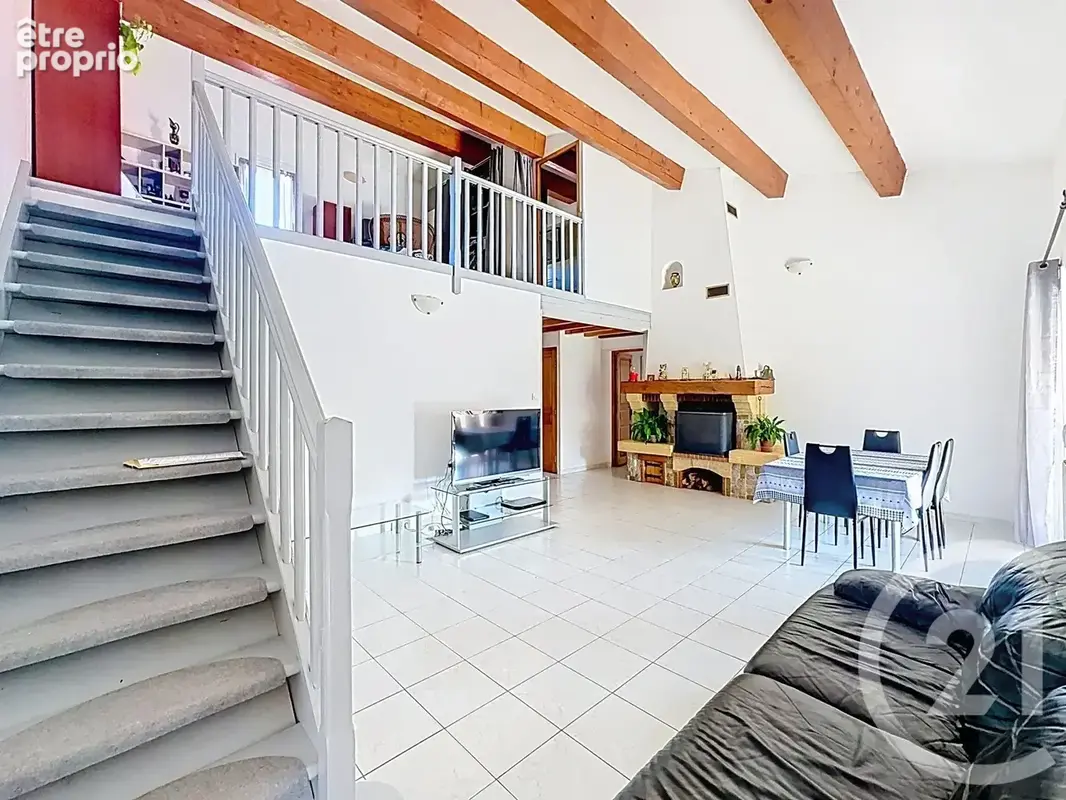 Maison 6 pièces 140 m² à vendre à Trets (13530) - photo 12