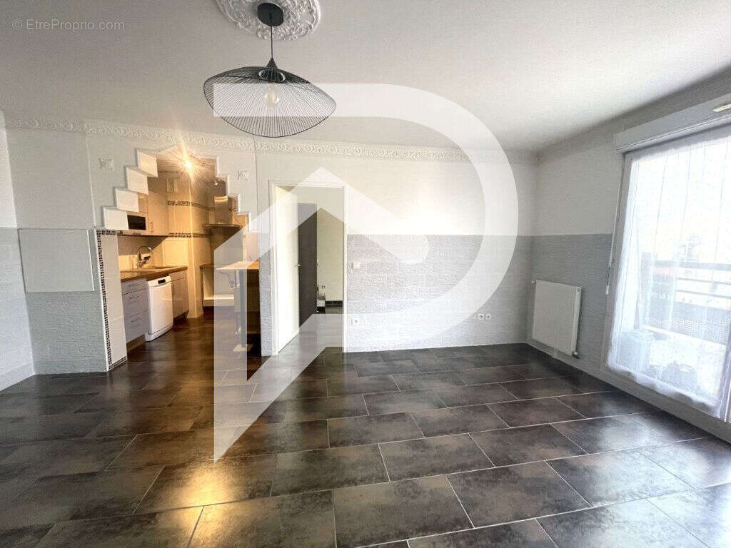 Appartement à LIMEIL-BREVANNES