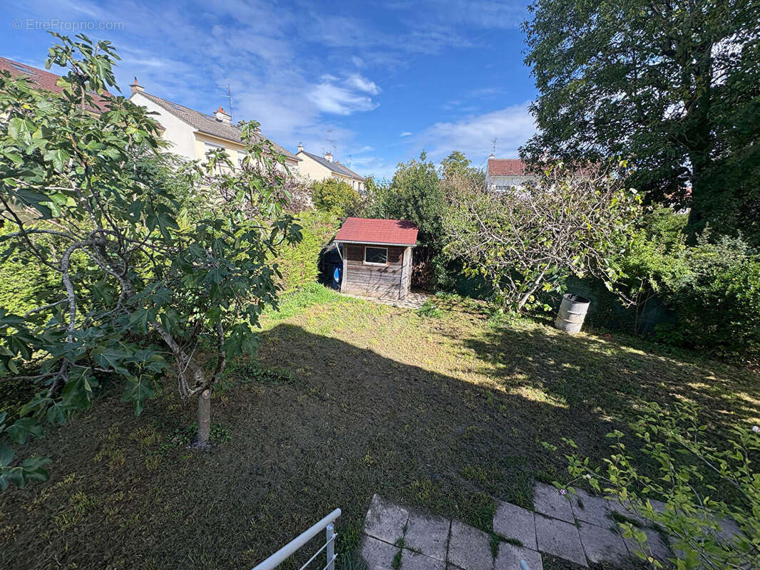 Maison à NEUILLY-LES-DIJON
