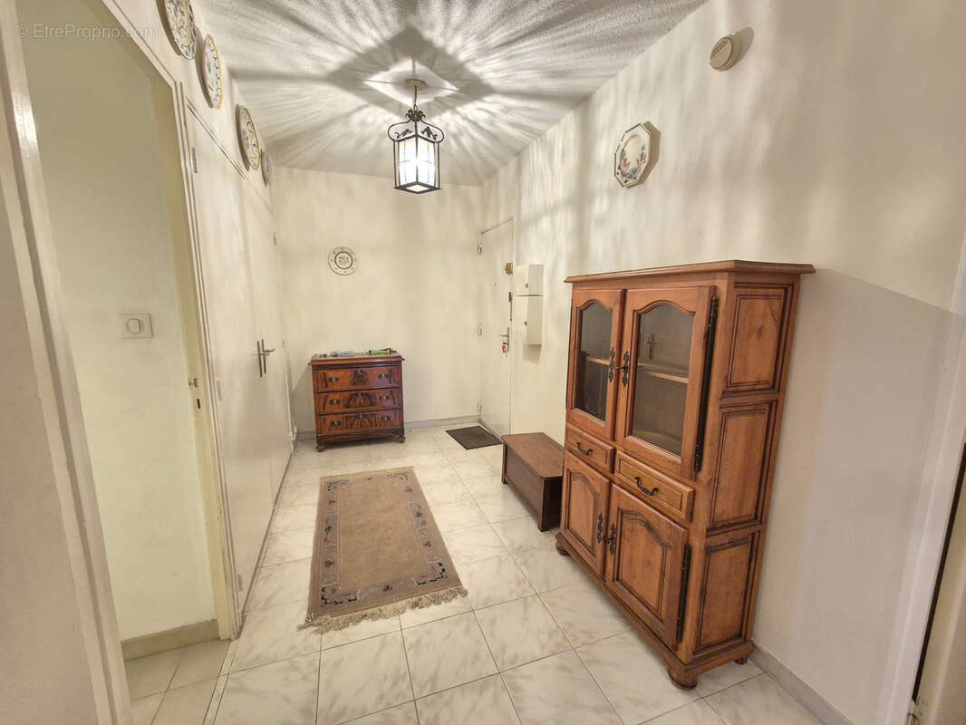 Appartement à HYERES