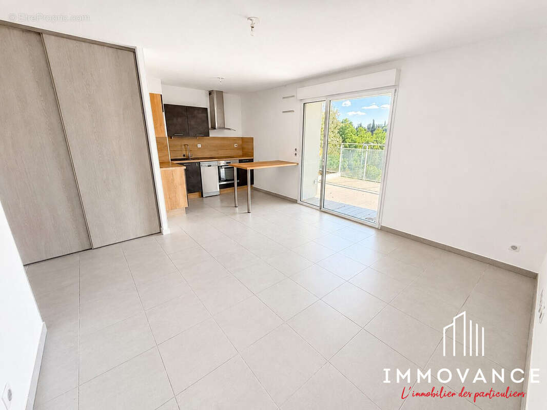 Appartement à CASTELNAU-LE-LEZ