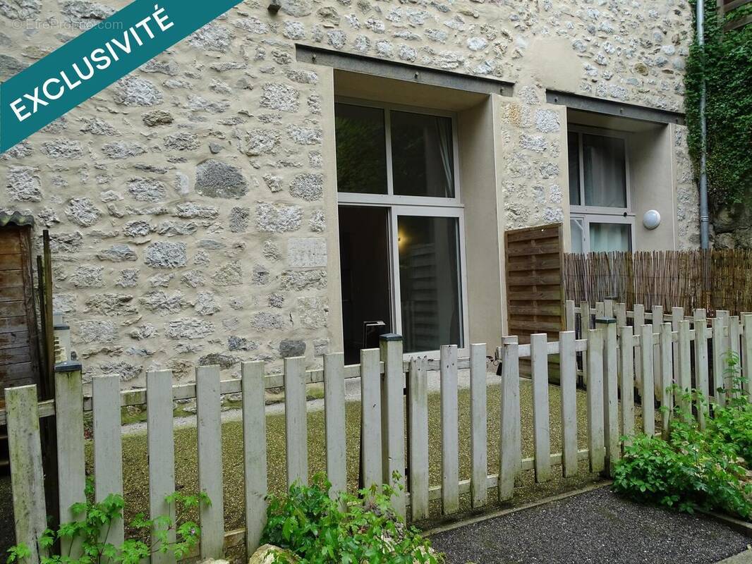 Photo 1 - Appartement à LE BOURGET-DU-LAC