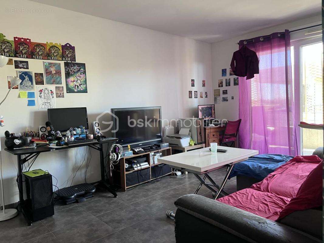 Appartement à JUVIGNAC
