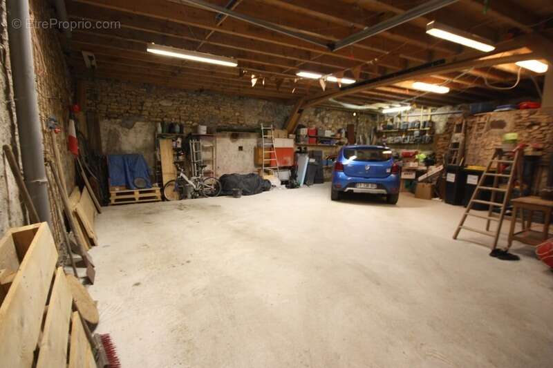 Maison à vendre 5 pièces ORDONNAZ (01) - photo 13