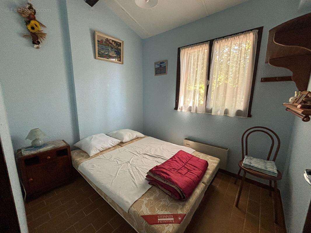 Maison à MEJANNES-LE-CLAP