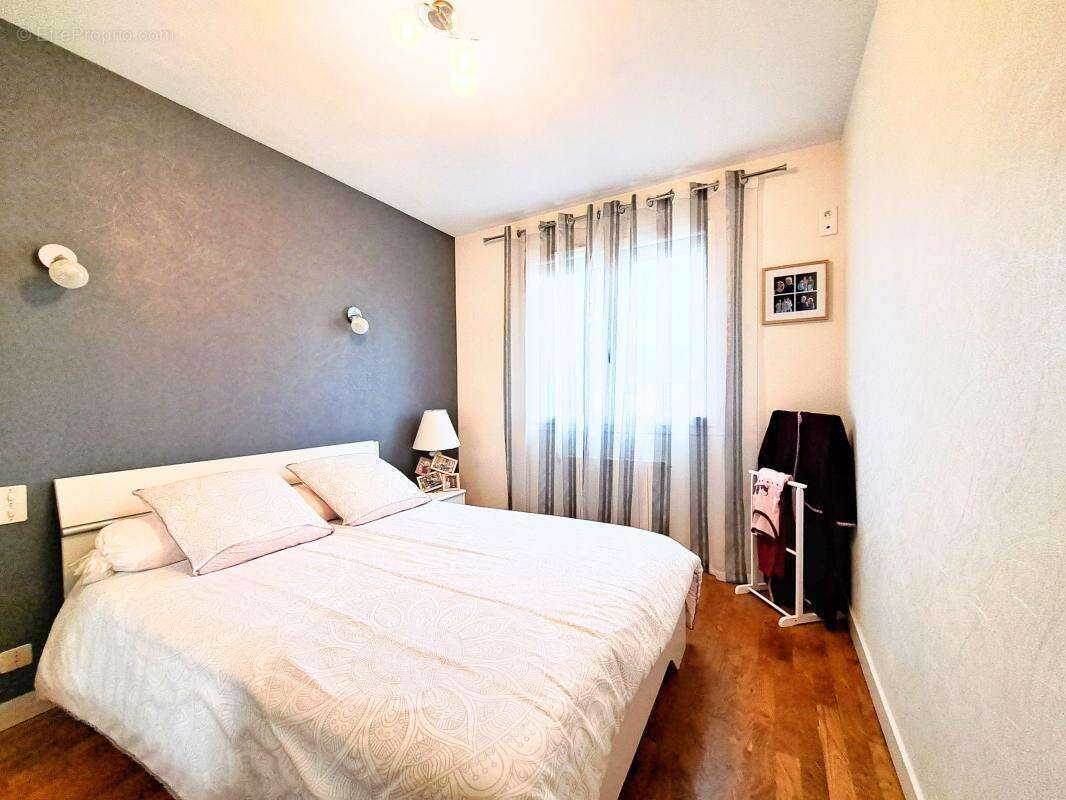 Maison à LA BOUEXIERE