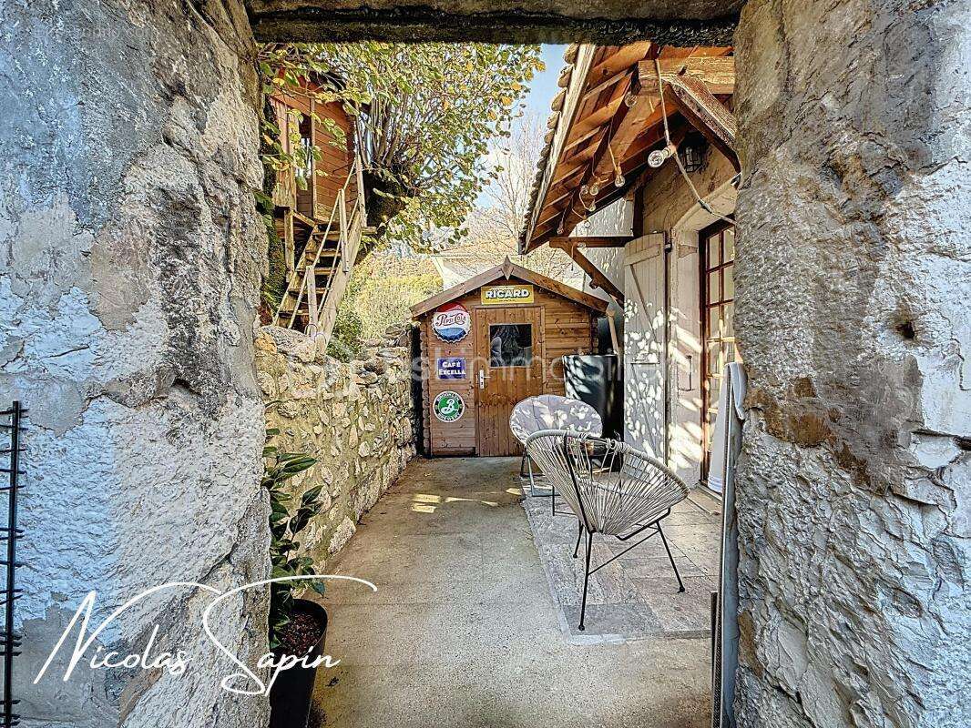 Appartement à VARCES-ALLIERES-ET-RISSET