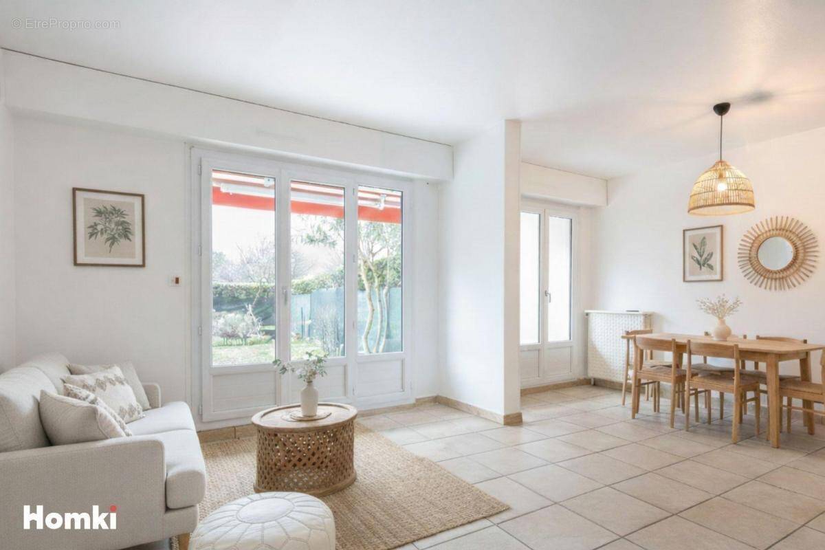 Appartement à ECHIROLLES