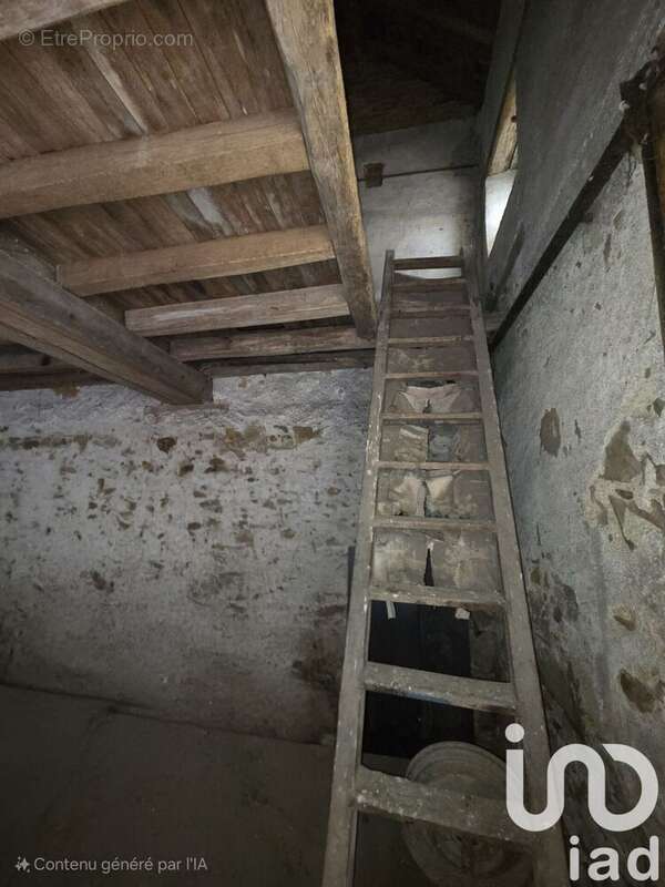 Photo 8 - Parking à TREMENTINES