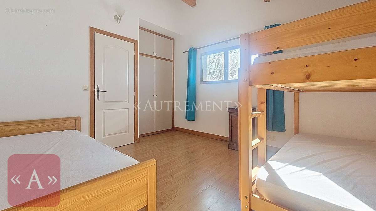 Maison à MONTGAILLARD