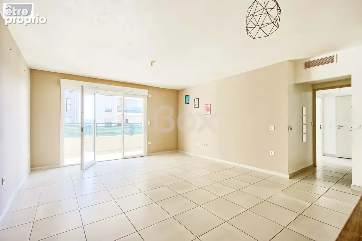 Toulon EST - Ecoquartier - T3 de 61m2 avec terrasse de 17m2 et garage - photo 5