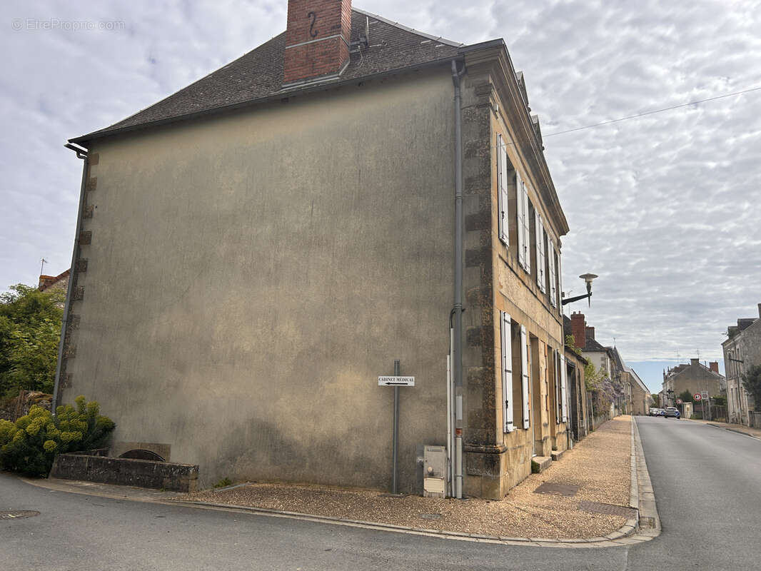 Maison à PRISSAC