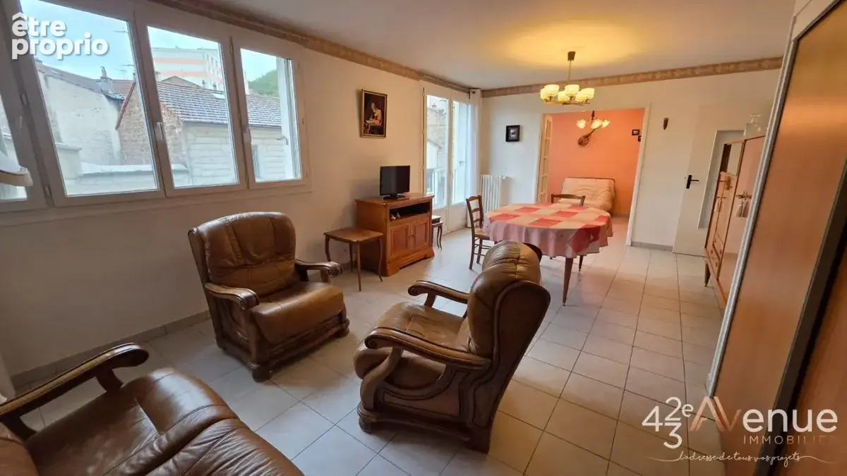 Appartement 3 pièces 62 m² à vendre à Saint-Etienne (42000) - photo 2