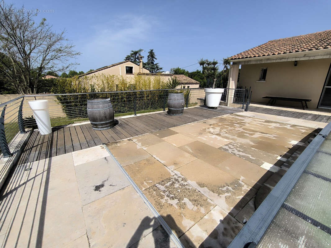 Maison à RIBAUTE-LES-TAVERNES