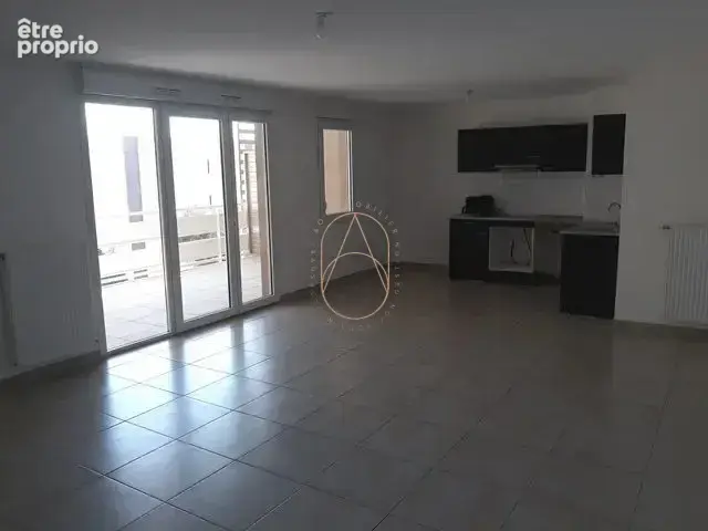 Appartement 4 pièces 92 m² à vendre à Montpellier (34000) - photo 3