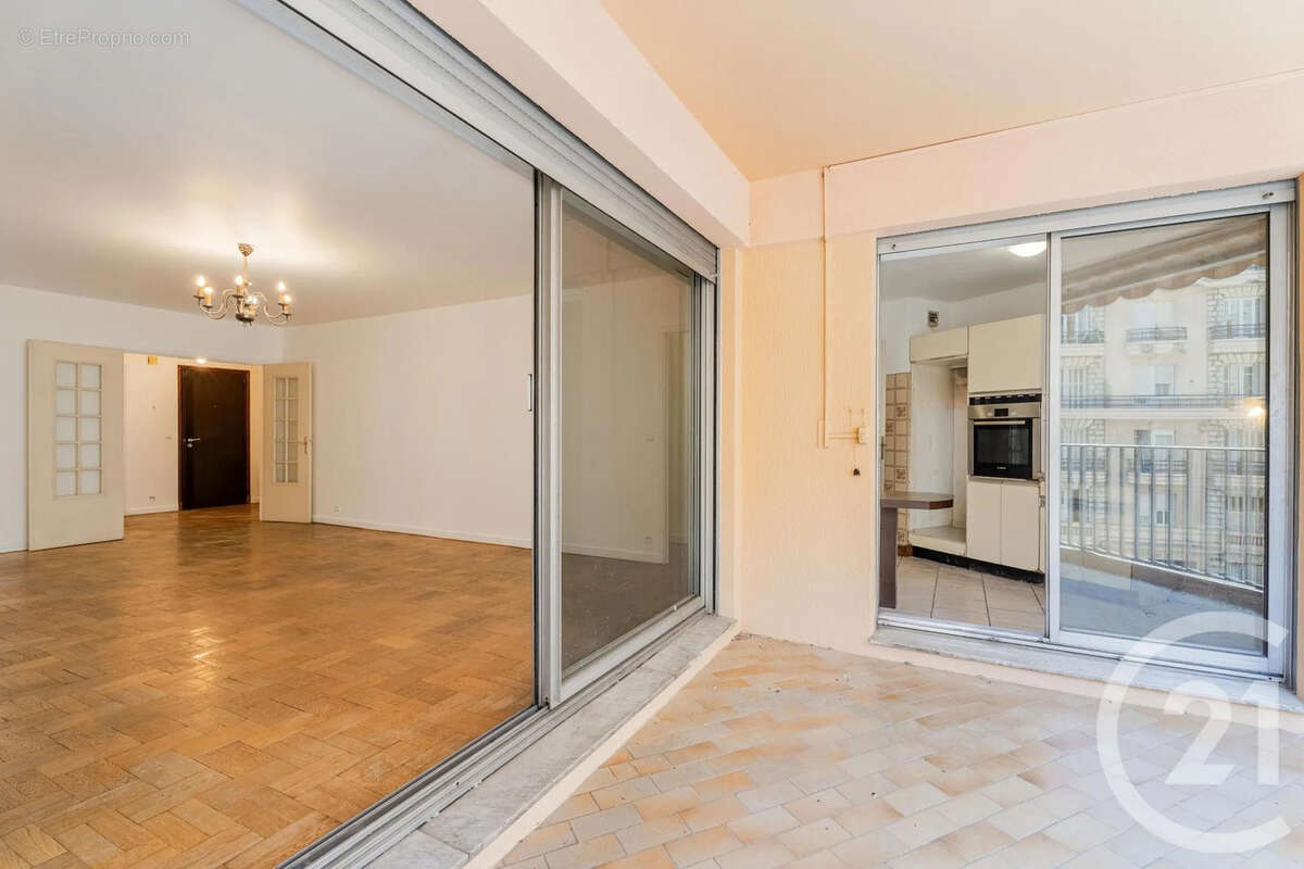 Appartement à NICE