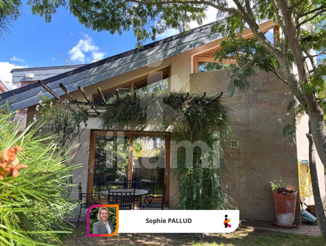 Maison à AULNAY-SOUS-BOIS