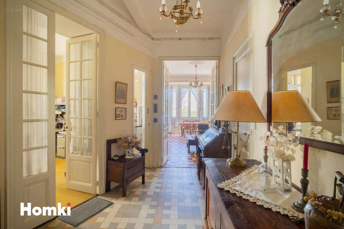 Appartement T3 de 84 m² à Marseille 13004, Boulevard Chave - photo 3