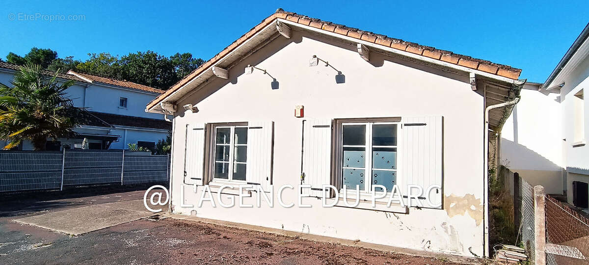 Maison à MESCHERS-SUR-GIRONDE