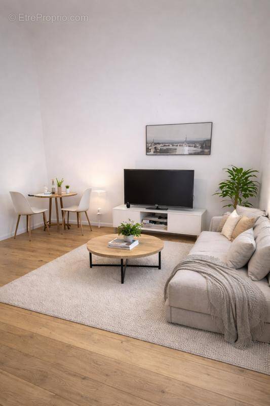 Appartement à MARSEILLE-3E