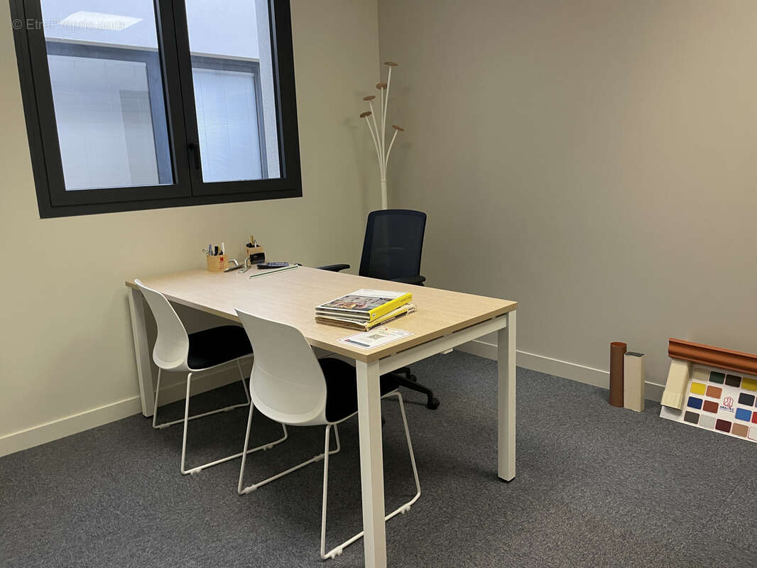 Commerce à SAINT-SATURNIN