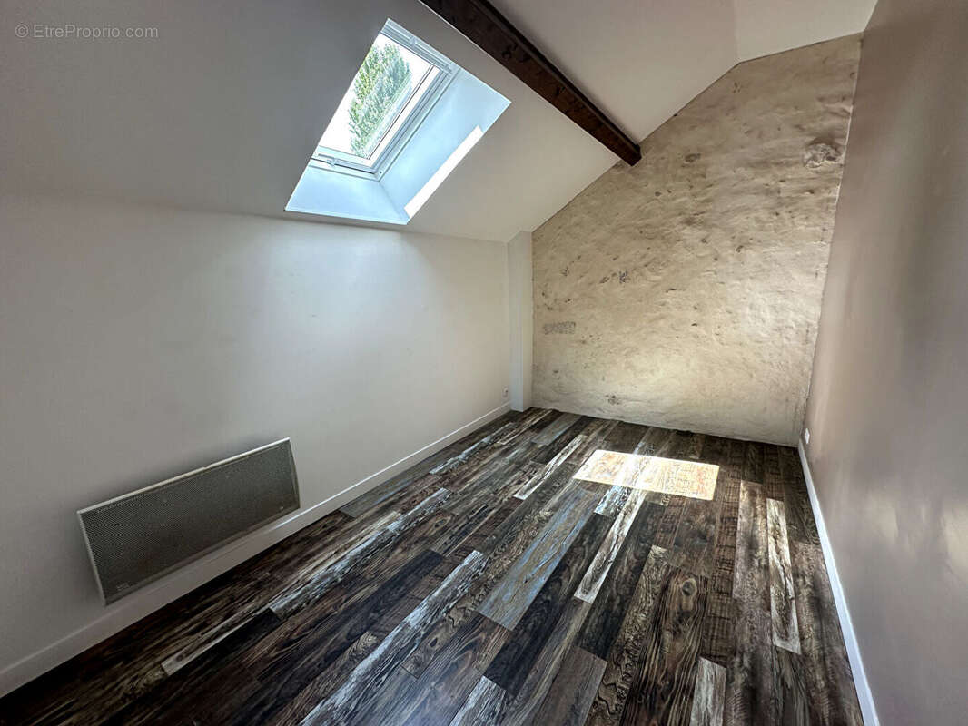 Maison à MONTEREAU-FAULT-YONNE