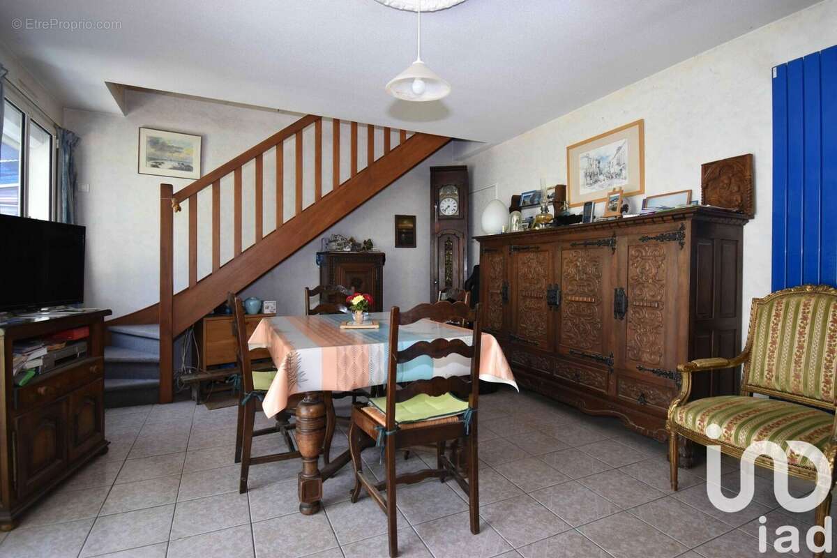 Photo 5 - Maison à BAYE