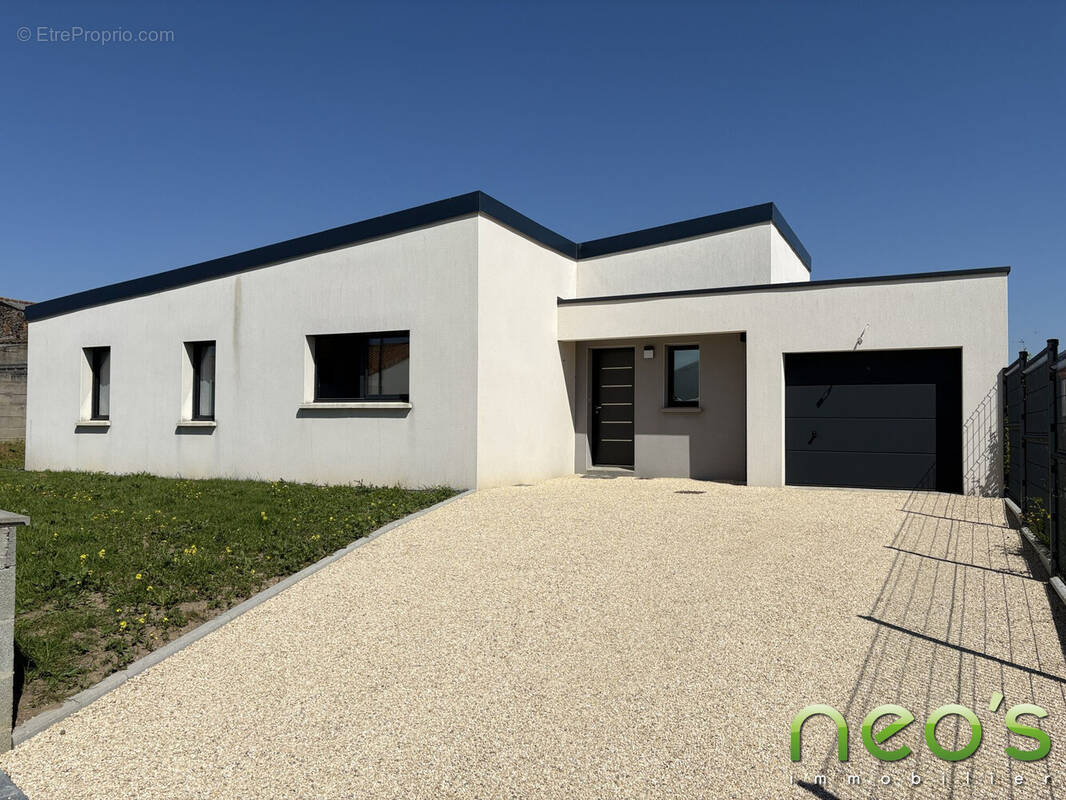 Maison à LA RENAUDIERE