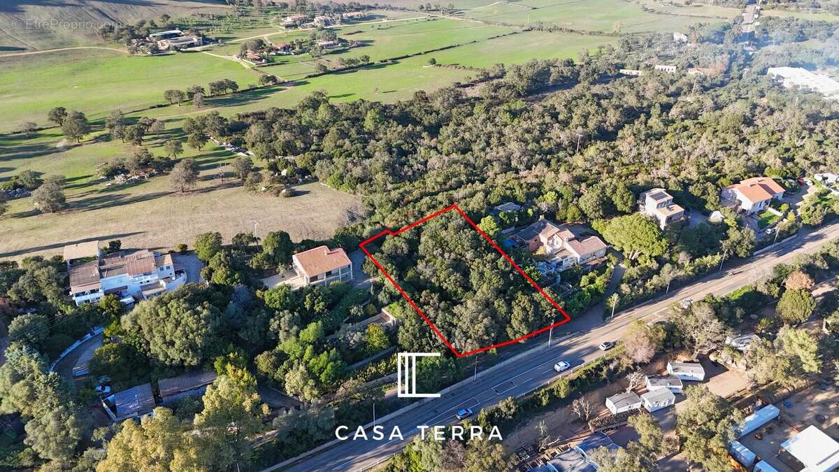 Terrain à PORTO-VECCHIO