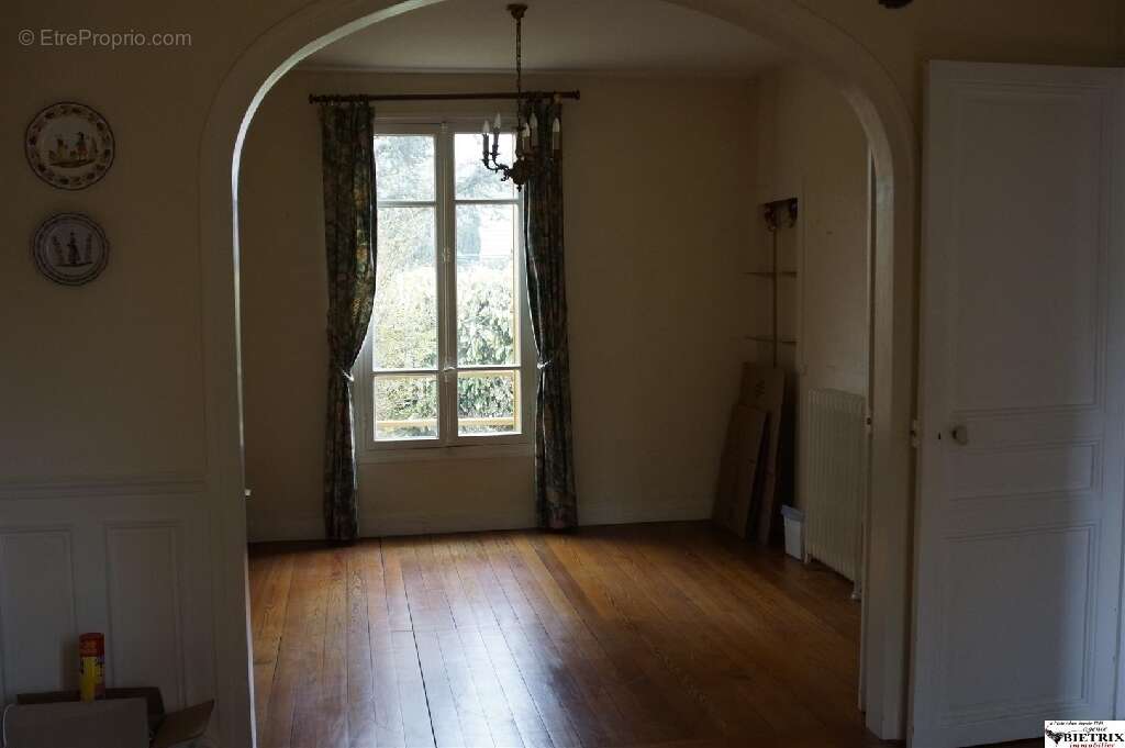 Maison à VALMONDOIS