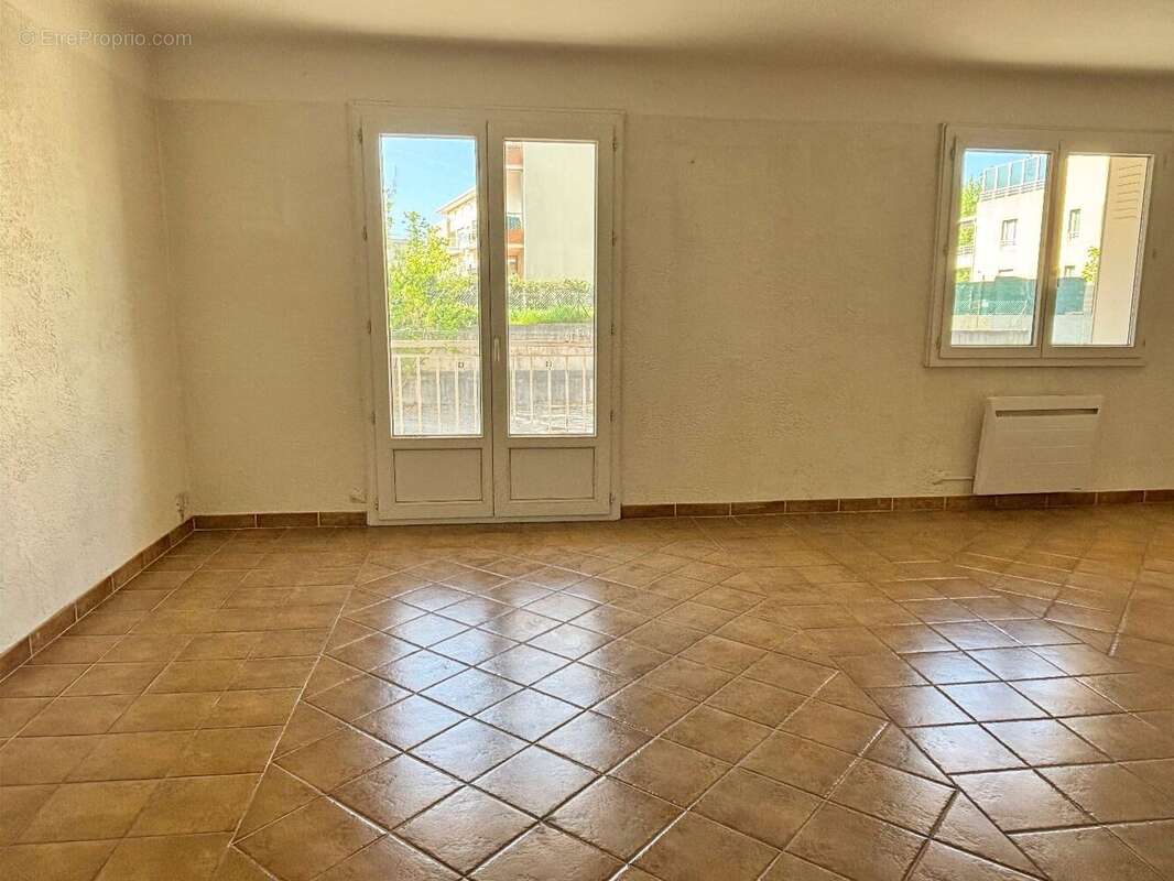 Appartement à SAINT-RAPHAEL