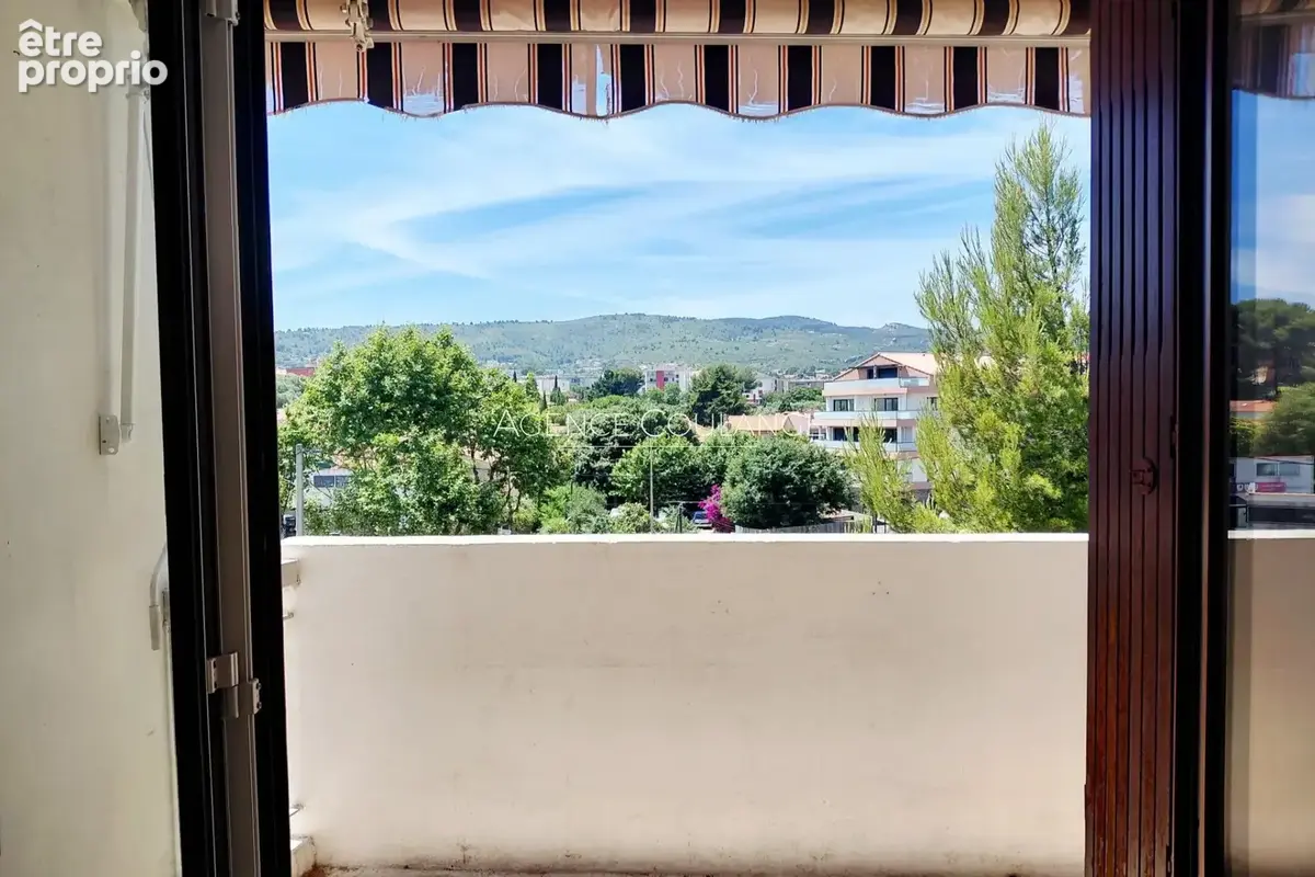 Appartement 74 m² à La Ciotat  - photo 1