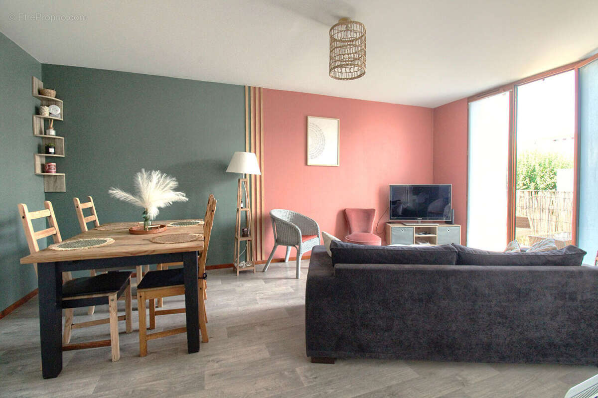 Appartement à SAINT-JACQUES-DE-LA-LANDE