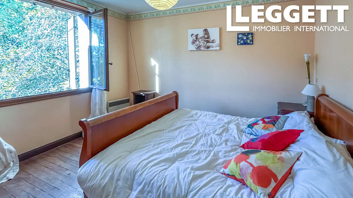 Maison à SAINT-LEON-SUR-L'ISLE