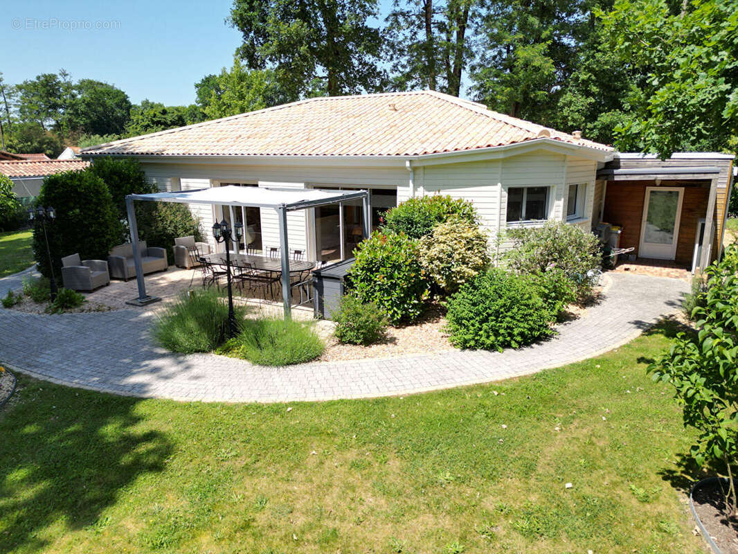 Maison à CHALLANS