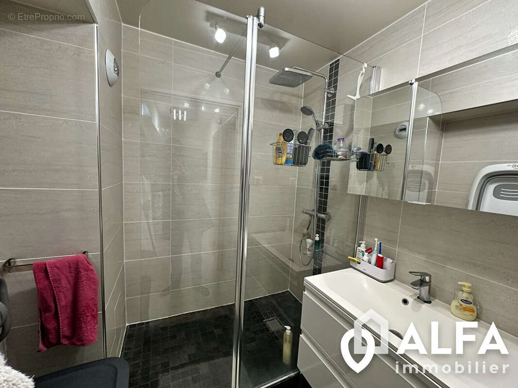 Appartement à SAINT-GRATIEN