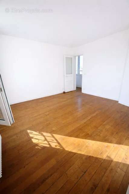 Appartement à MONTREUIL