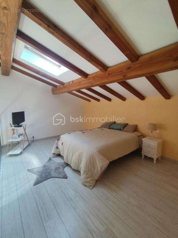 Maison à ORGNAC-L'AVEN