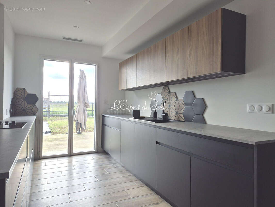 Maison 159 m² à Coufouleux  - photo 7
