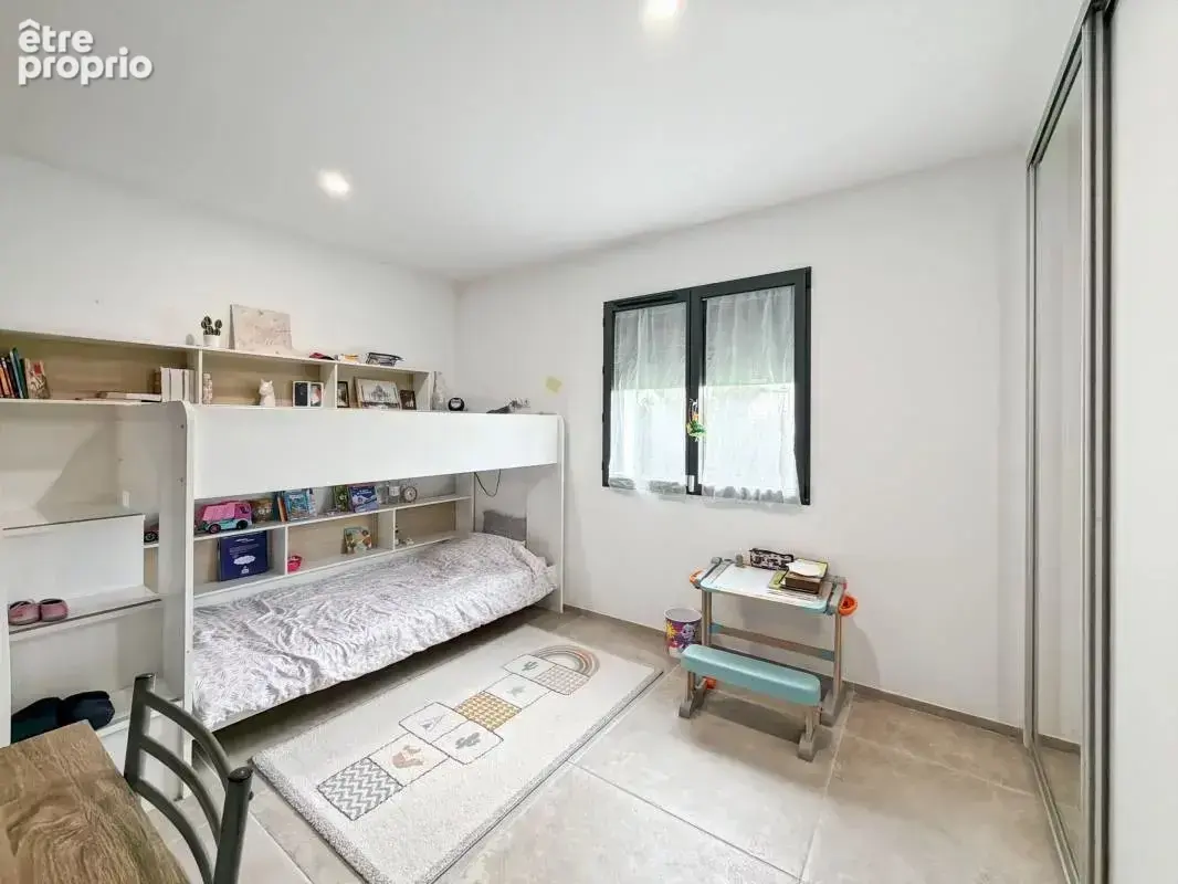  COURSAC – Maison contemporaine avec piscine à quelques minutes de Périgueux  - photo 12