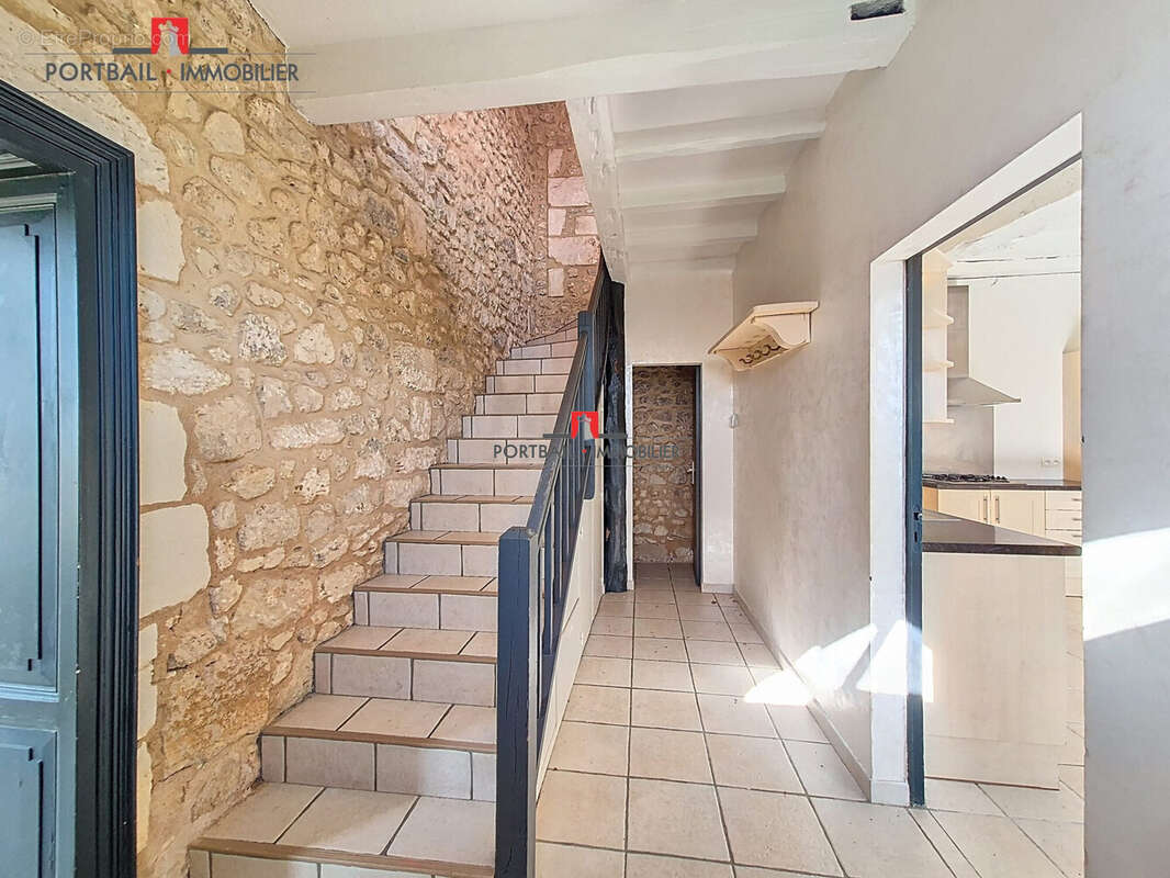 Maison 160 m² à Libourne  - photo 9