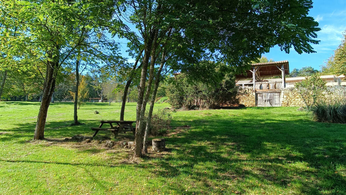 Maison à SARLIAC-SUR-L&#039;ISLE