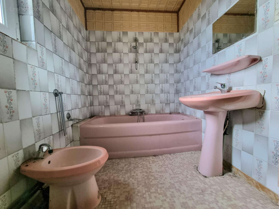 Maison à CHATEAU-BREHAIN