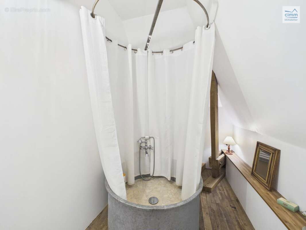 Maison à LES BRULAIS