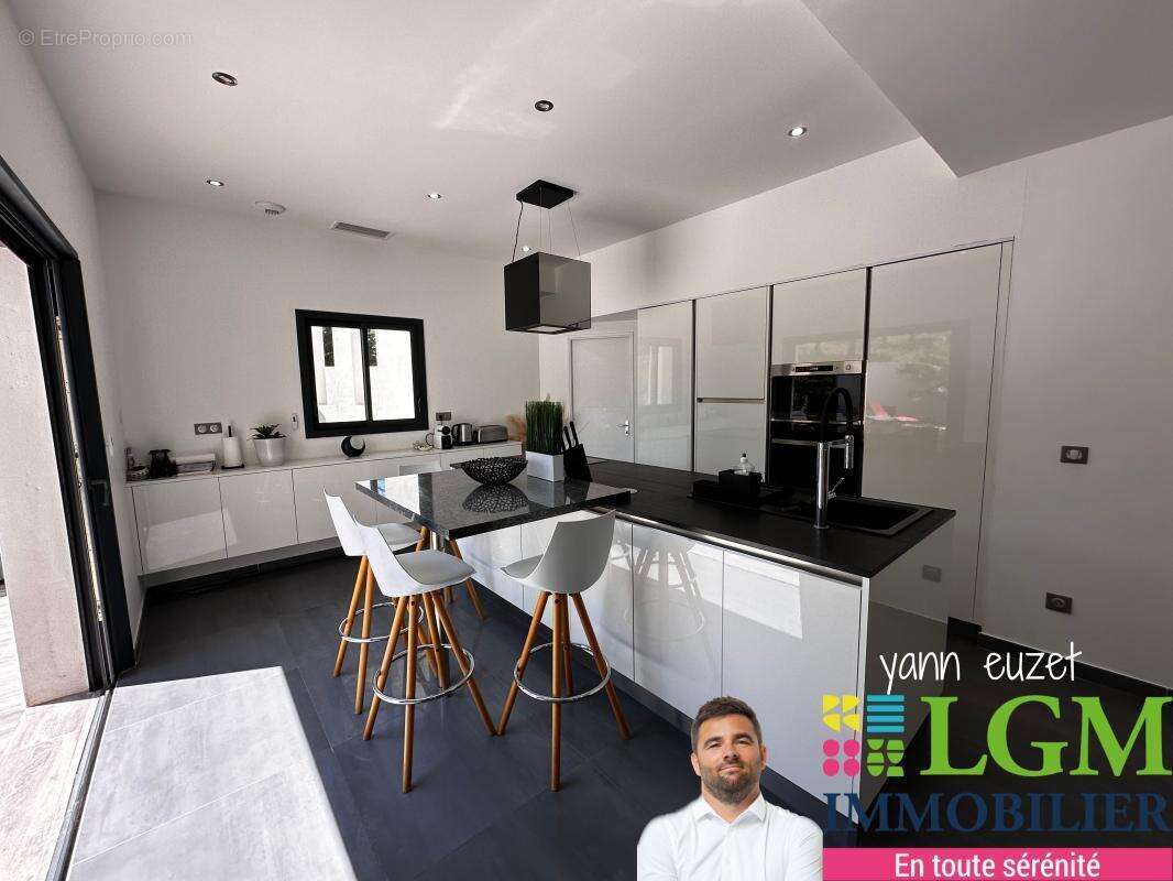 Maison à VILLETELLE