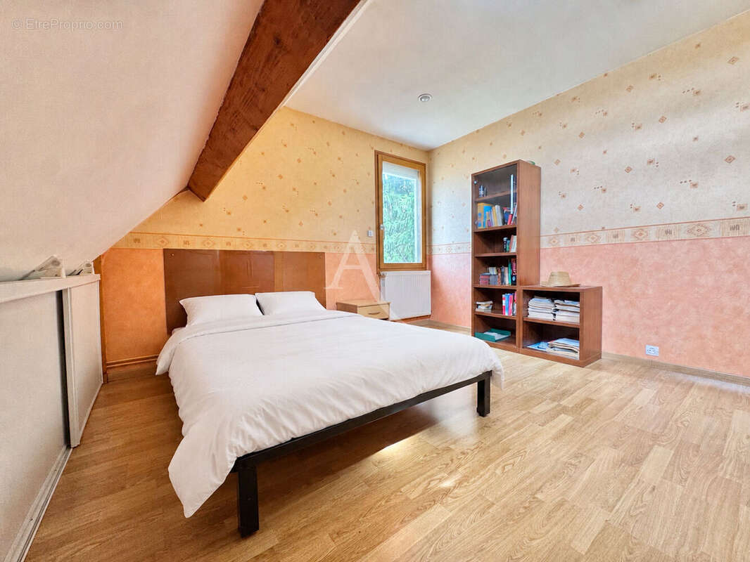 Maison Ozoir La Ferriere 6 pièces 118.2 m² - photo 9