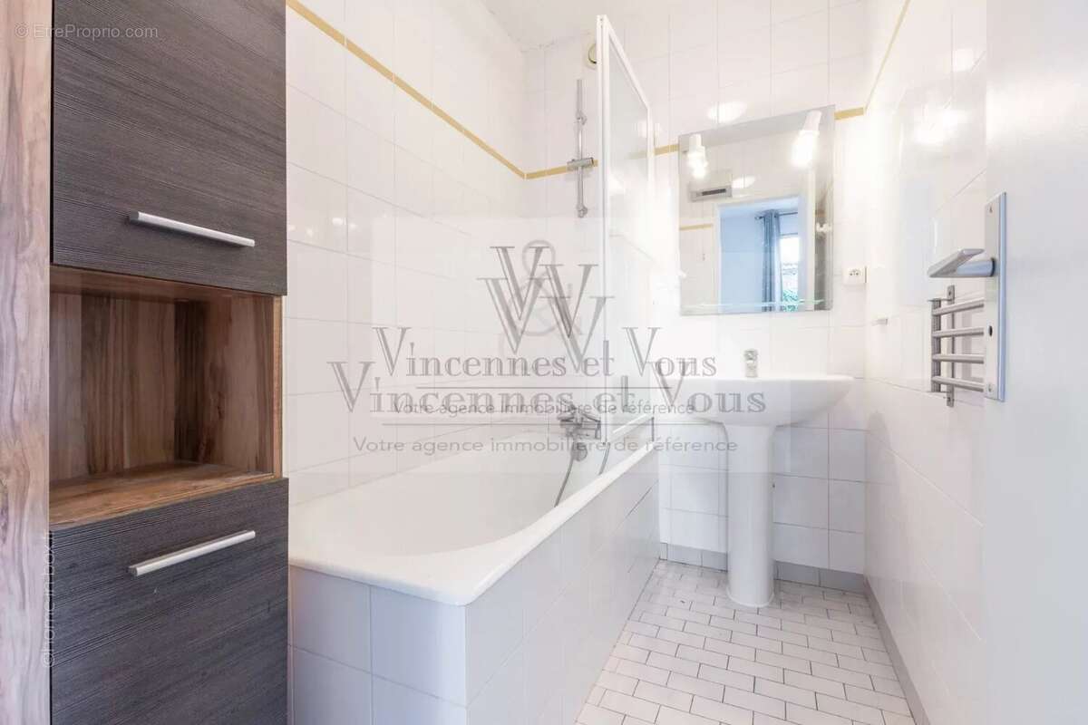 Appartement à SAINT-MAUR-DES-FOSSES