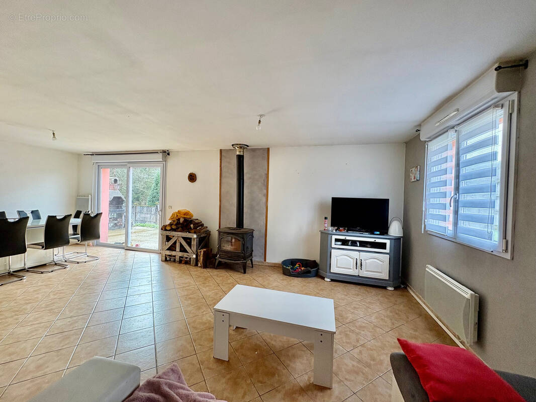 Maison à PLANCHER-BAS