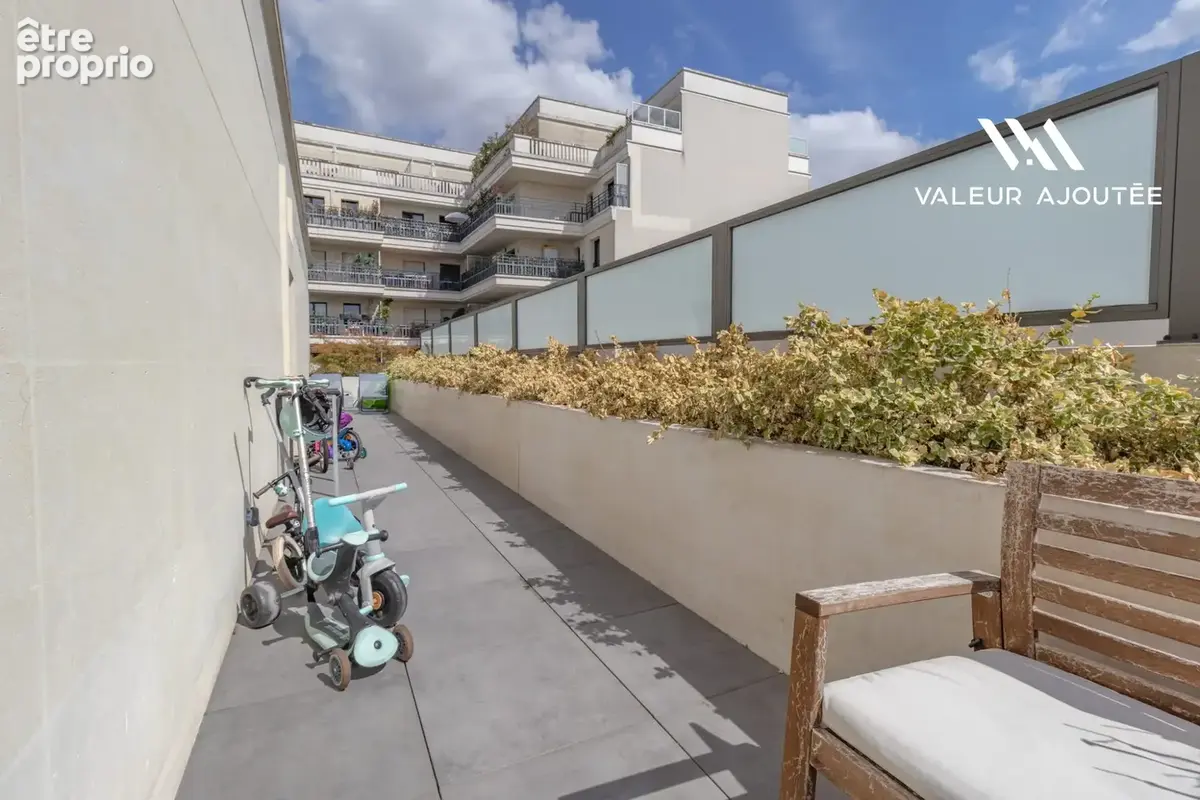 Appartement 85 m² à Levallois-Perret  - photo 4