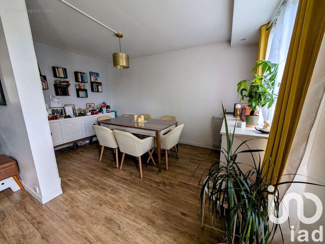 Photo 4 - Appartement à EZANVILLE